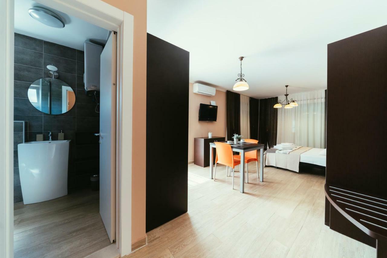 Apartments Prestige Petrcane Exterior foto