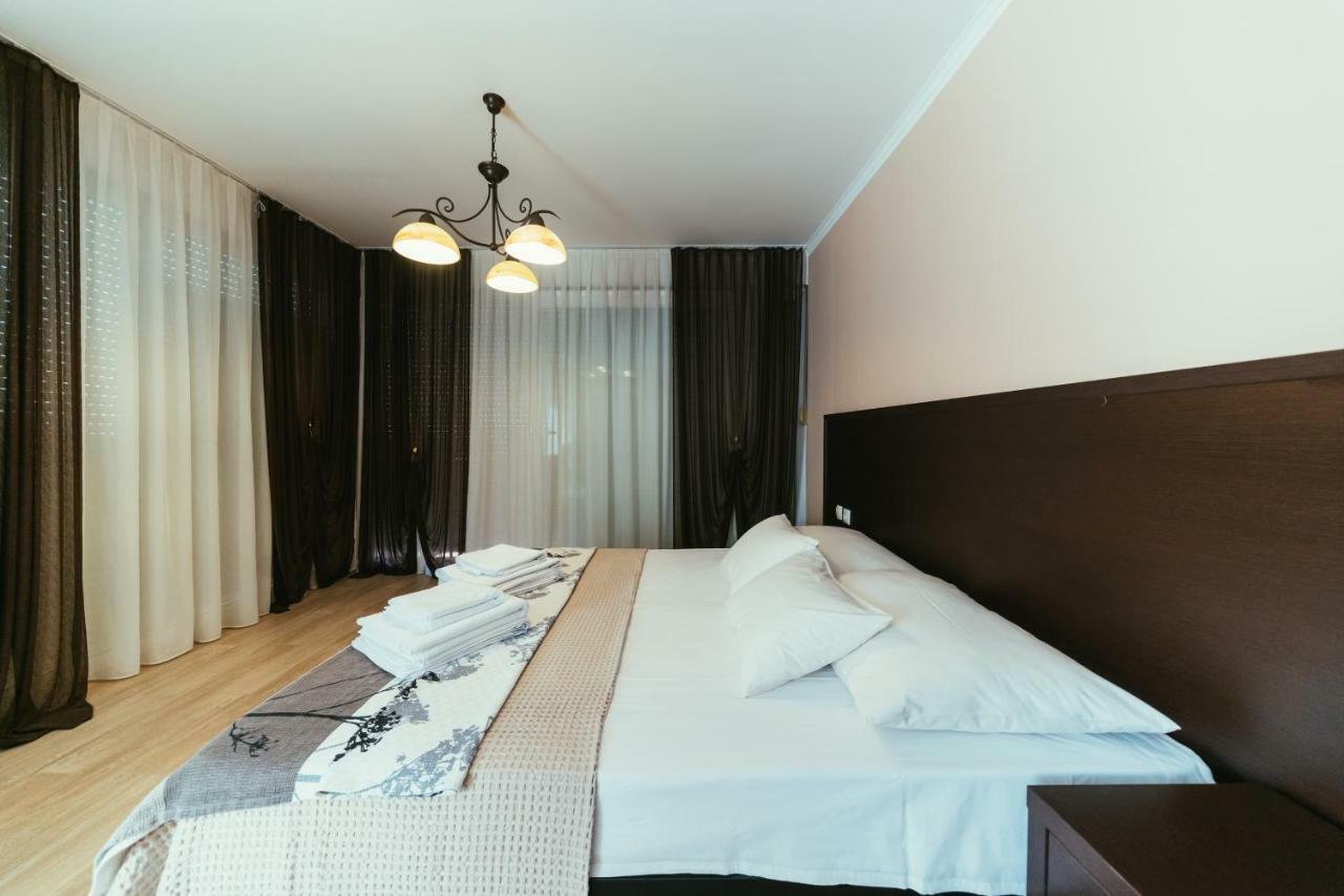 Apartments Prestige Petrcane Exterior foto