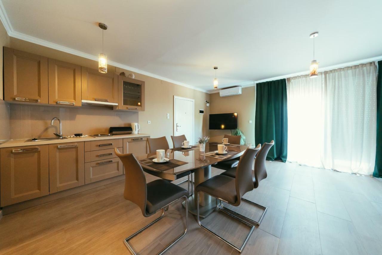 Apartments Prestige Petrcane Exterior foto